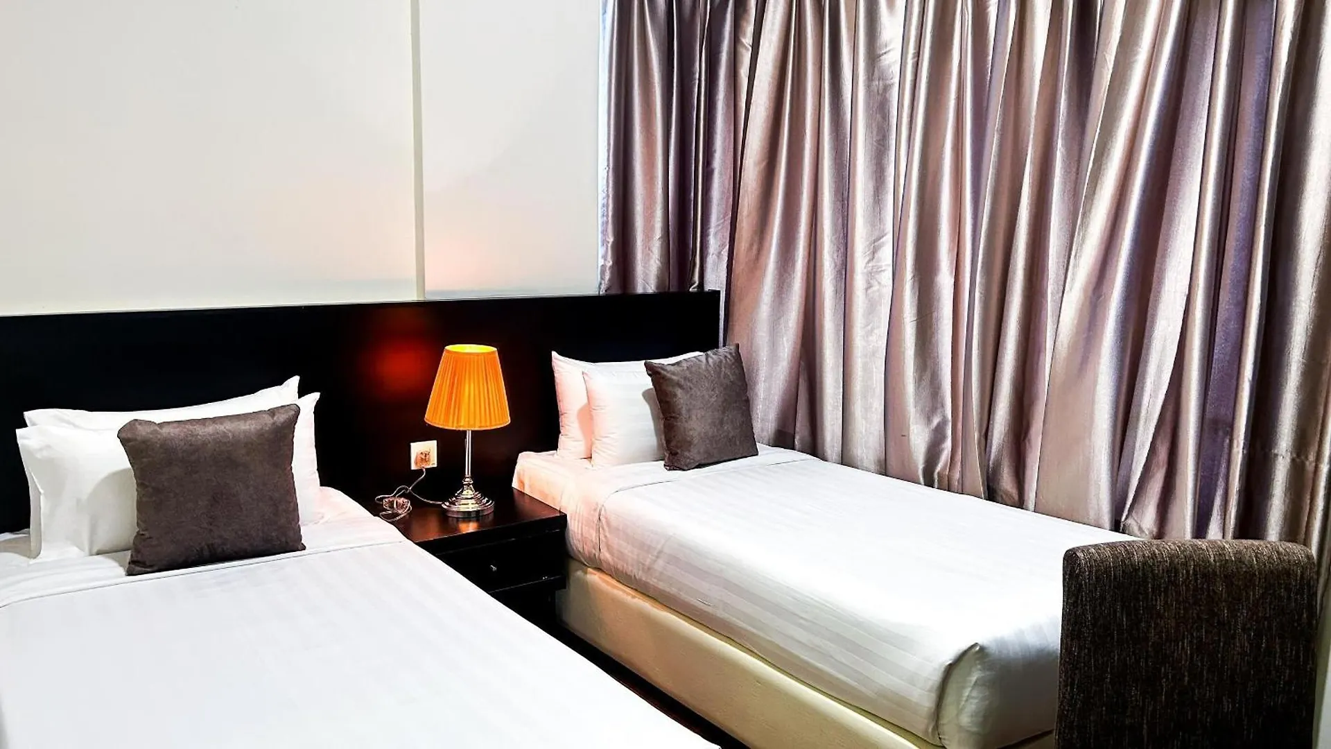 ****  Bayou Lagoon Park Resort Malacca Malaysia